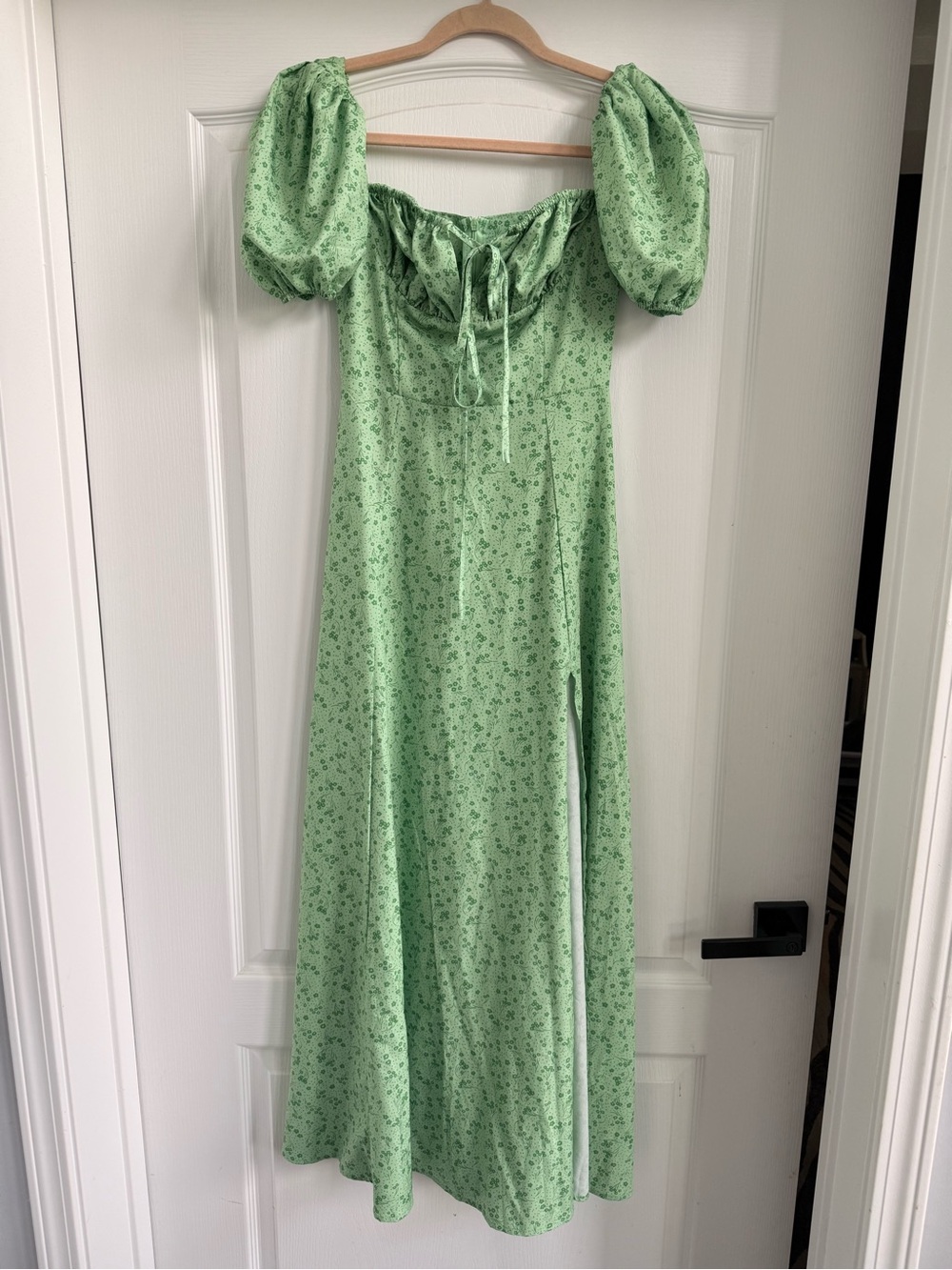 Green Puff Sleeve Floral Maxi Dress